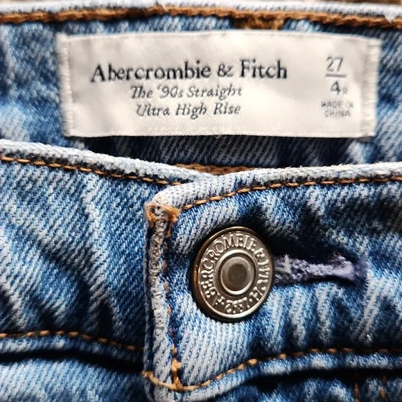 Abercrombie & Fitch ulta high rise straight distressed womans size 4 jeans - Picture 4 of 12